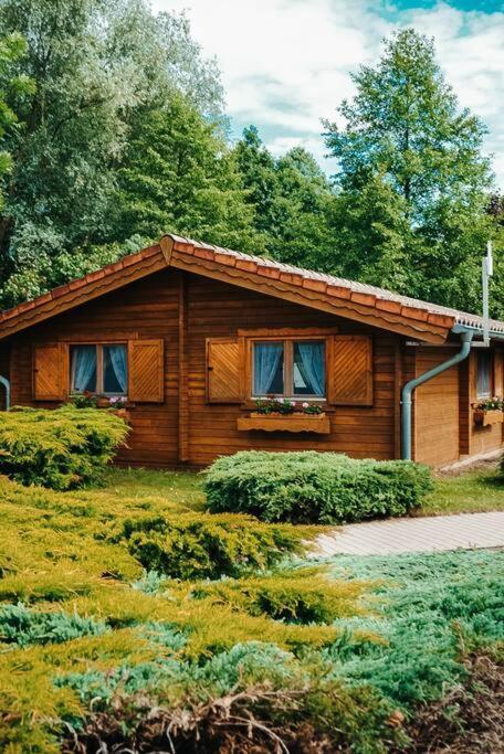 Holzhaus Direkt Am See Priepert Exteriör bild