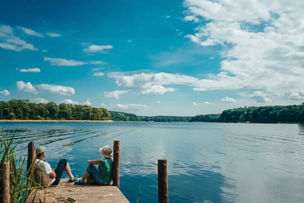 Holzhaus Direkt Am See Priepert Exteriör bild